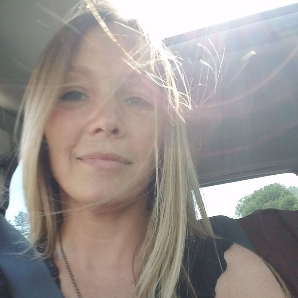 Meet your Posher, Marissa